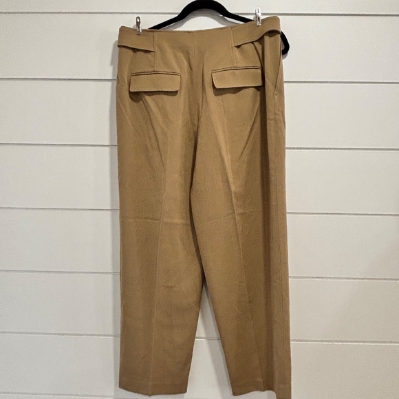 Club Monaco Tan High-Waist Belted Trousers - Picture 3 of 16